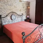 La Torretta Di Piero Con Terrazzi E Parcheggio Privato Citra Zero Zero Ottanta 31lst0282 アパート