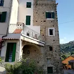 La Torretta Di Piero Con Terrazzi E Parcheggio Privato Citra Zero Zero Ottanta 31lst0282 アパート