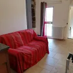 La Torretta Di Piero Con Terrazzi E Parcheggio Privato Citra Zero Zero Ottanta 31lst0282 インペリア