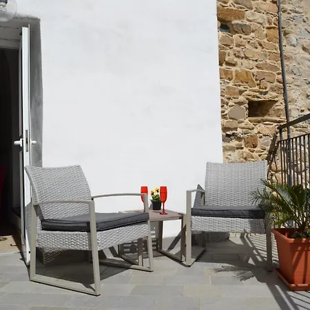 La Torretta Di Piero Con Terrazzi E Parcheggio Privato Citra Zero Zero Ottanta 31lst0282 *