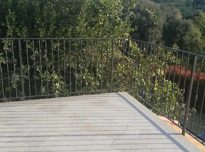 La Torretta Di Piero Con Terrazzi E Parcheggio Privato Citra Zero Zero Ottanta 31lst0282 *