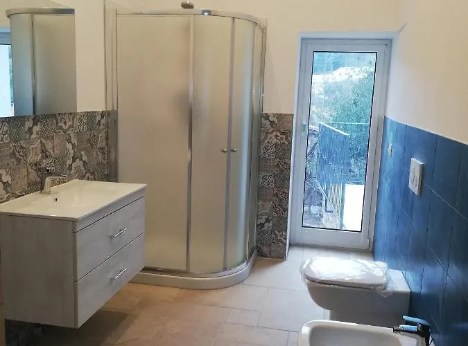 La Torretta Di Piero Con Terrazzi E Parcheggio Privato Citra Zero Zero Ottanta 31lst0282 Appartamento *