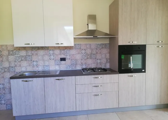 Appartamento La Torretta Di Piero Con Terrazzi E Parcheggio Privato Citra Zero Zero Ottanta 31lst0282 Imperia