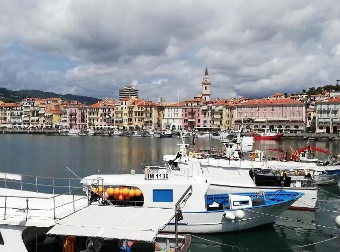 Appartamento La Torretta Di Piero Con Terrazzi E Parcheggio Privato Citra Zero Zero Ottanta 31lst0282