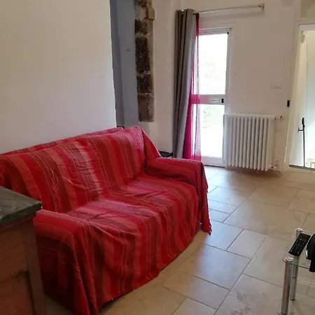 La Torretta Di Piero Con Terrazzi E Parcheggio Privato Citra Zero Zero Ottanta 31lst0282 Imperia