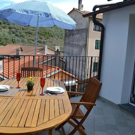 Apartment La Torretta Di Piero Con Terrazzi E Parcheggio Privato Citra Zero Zero Ottanta 31lst0282 *