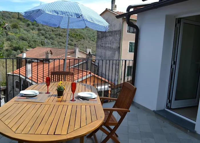 شقة La Torretta Di Piero Con Terrazzi E Parcheggio Privato Citra Zero Zero Ottanta 31lst0282 *