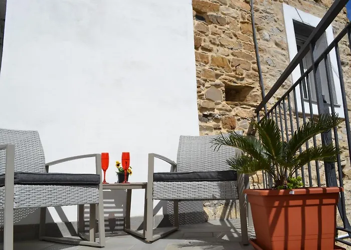 شقة La Torretta Di Piero Con Terrazzi E Parcheggio Privato Citra Zero Zero Ottanta 31lst0282